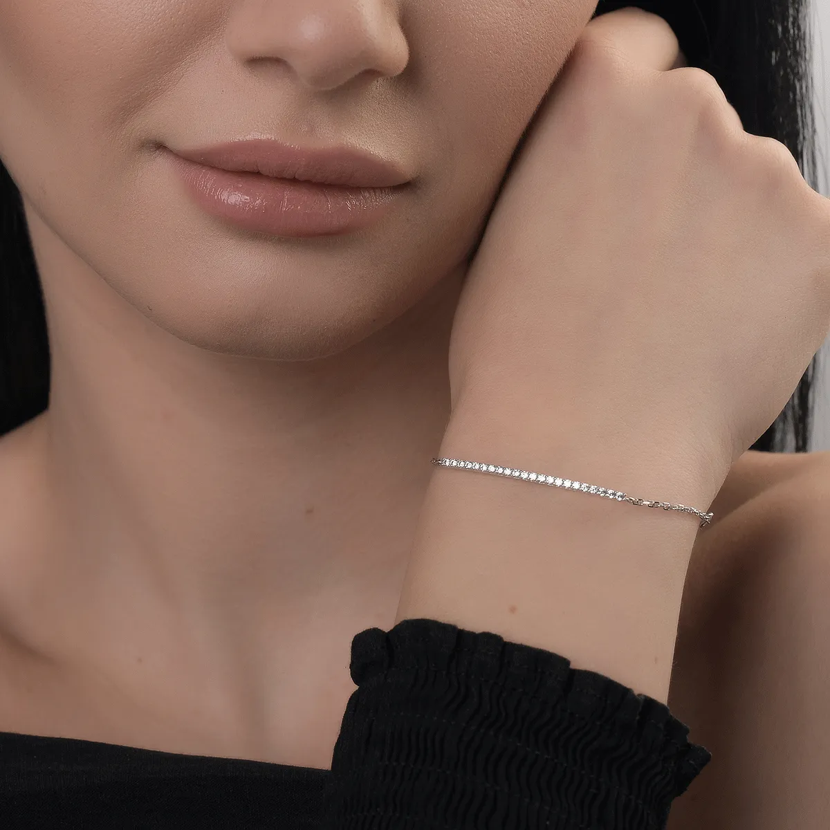 14K white gold bracelet