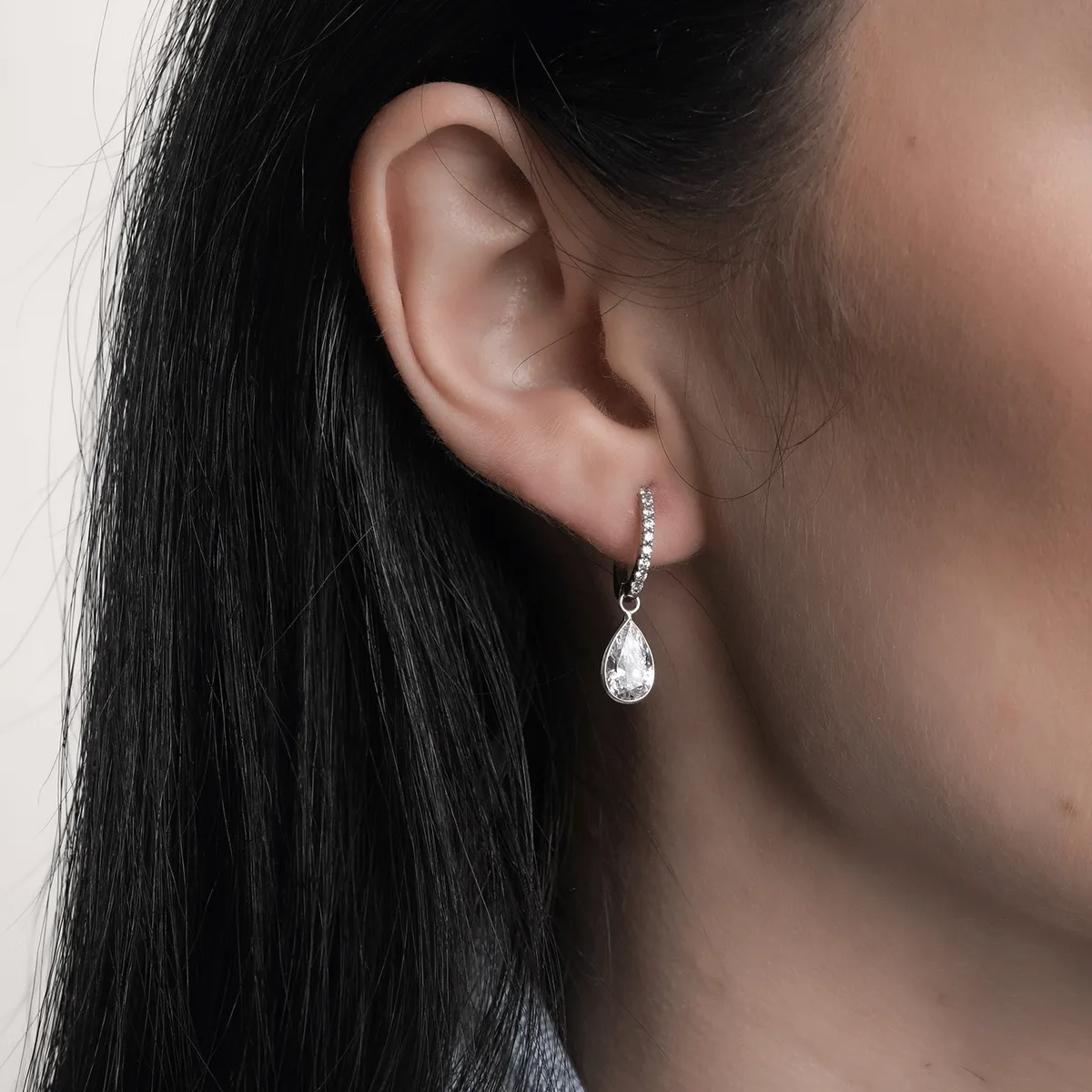 14K white gold earrings