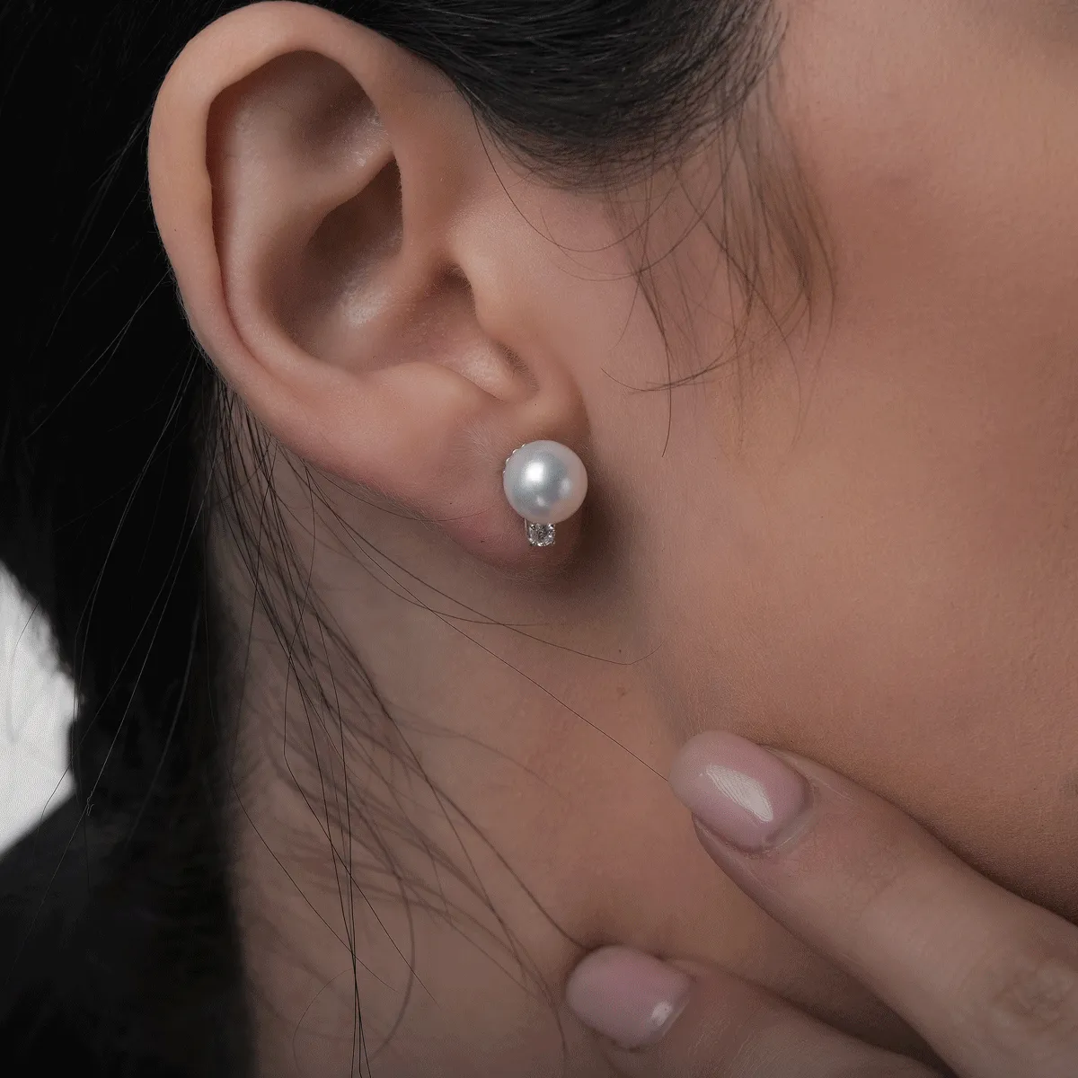 14K white gold earrings