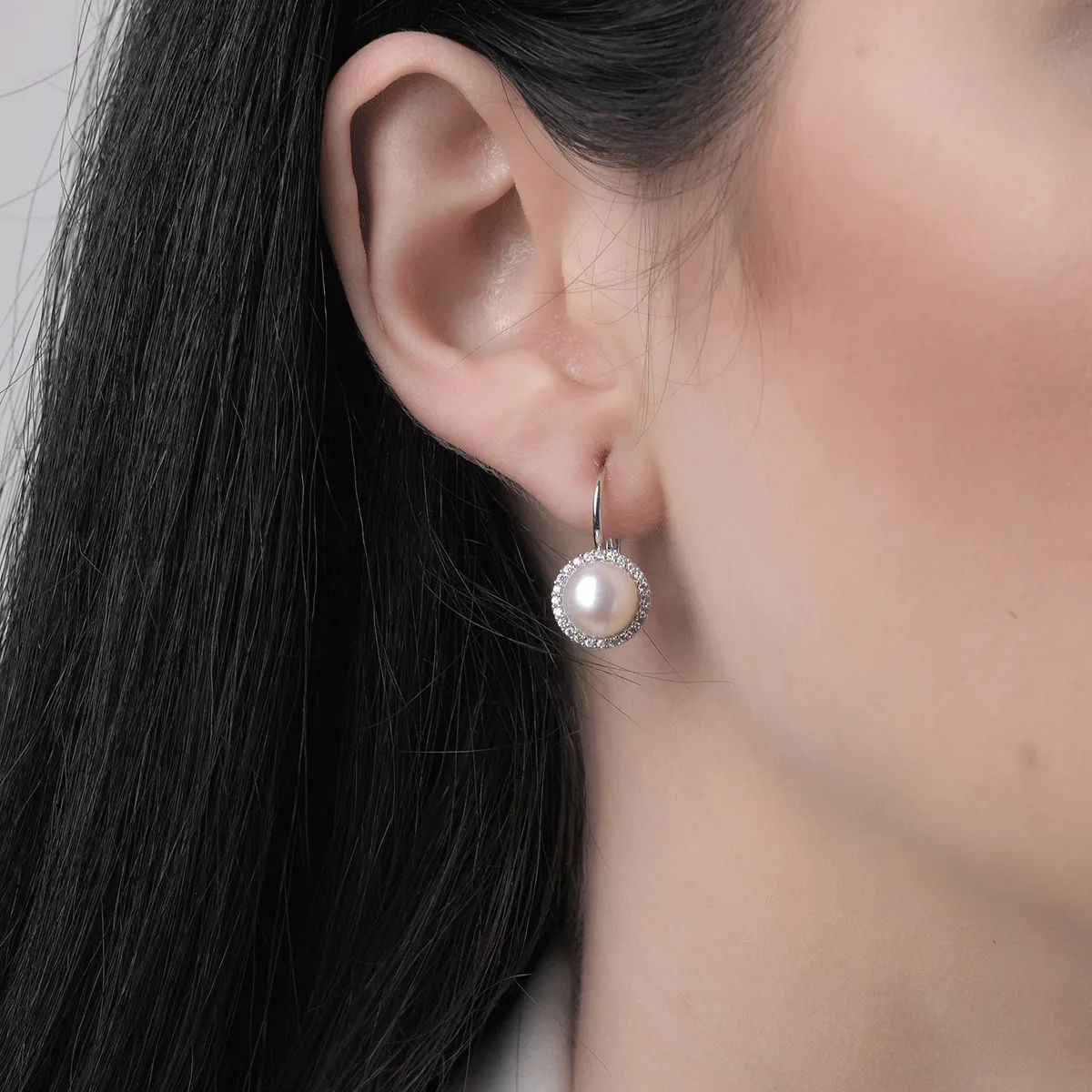 14K white gold earrings