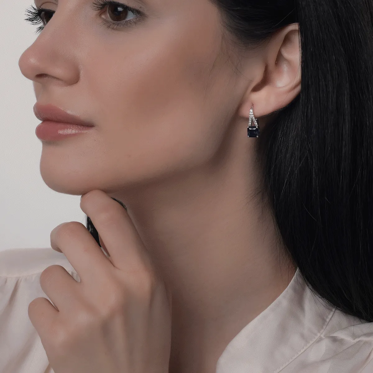 Fülbevaló 14K-os fehér aranyból