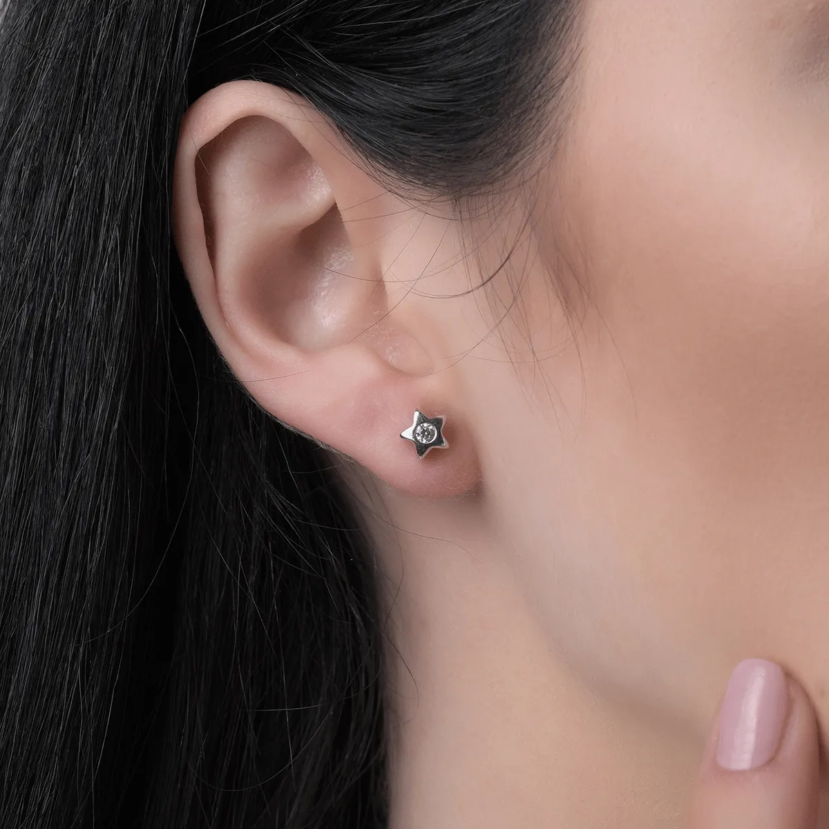 Kolczyki z białego 14K złota