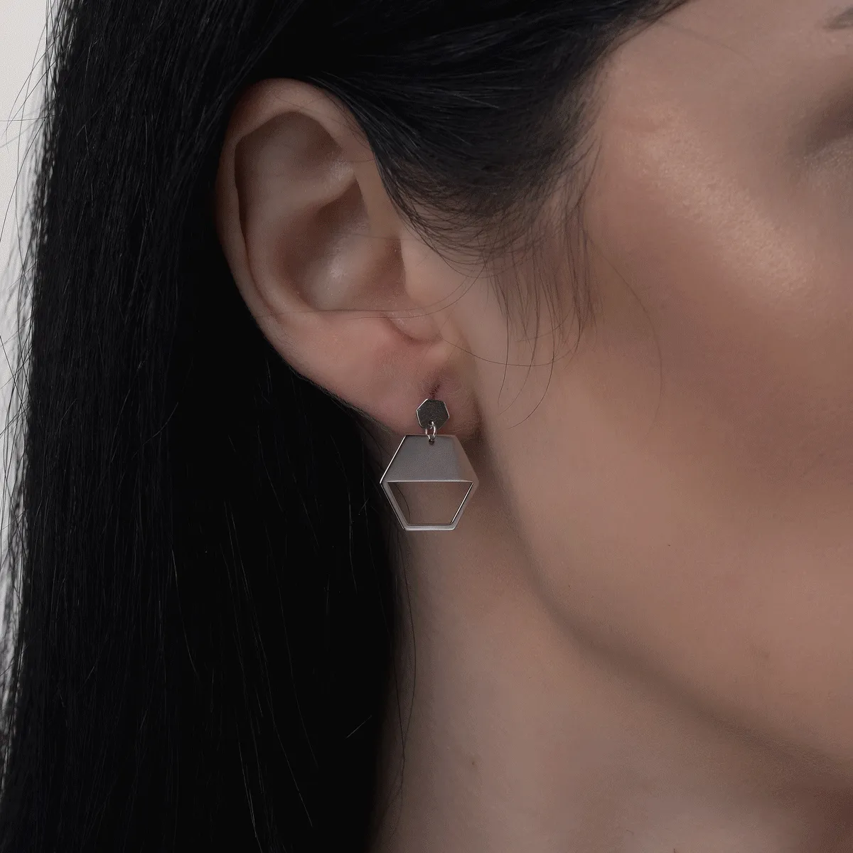 Kolczyki z białego 14K złota