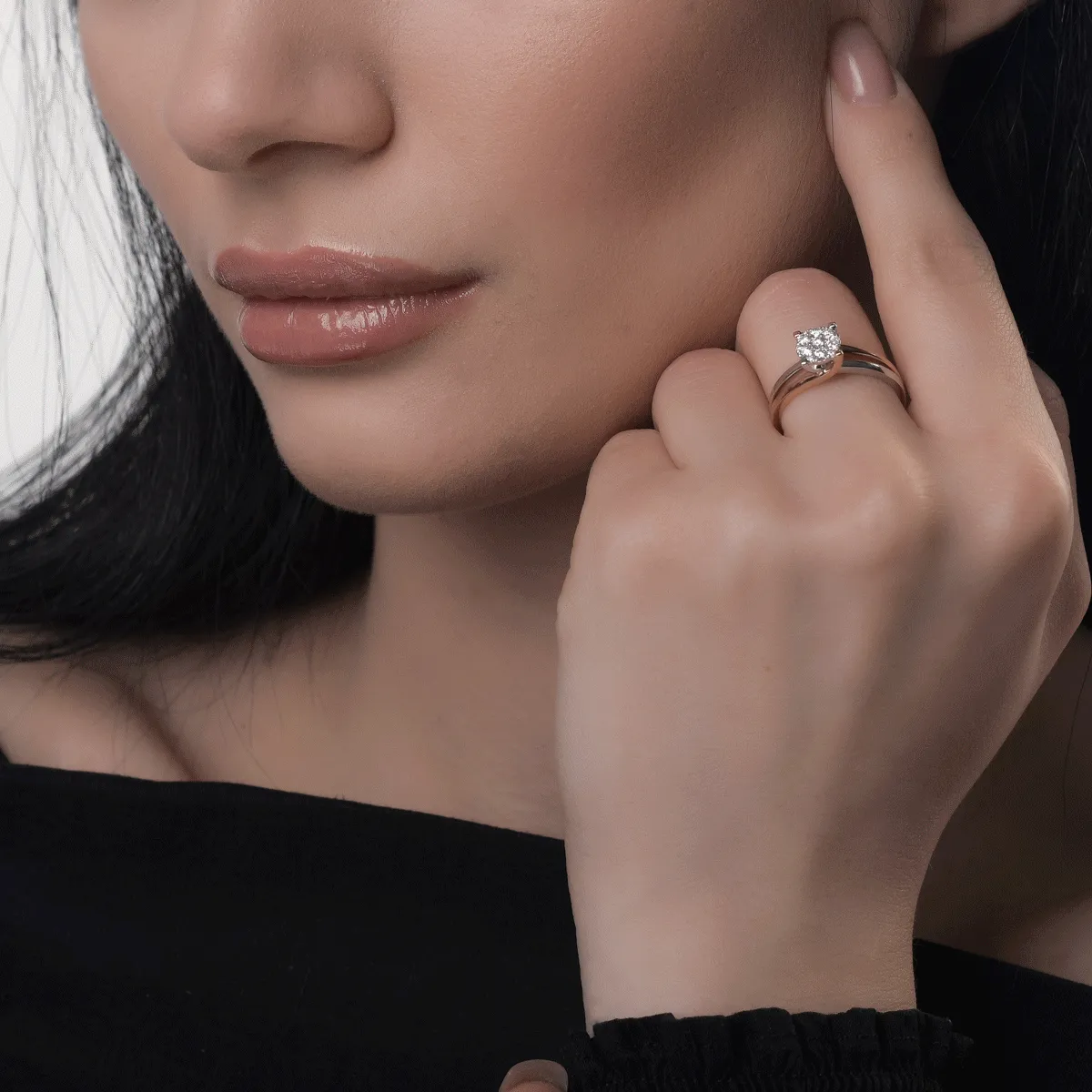 18 karátos fehérrózsa arany eljegyzési gyűrű 0.24 karátos gyémánttal