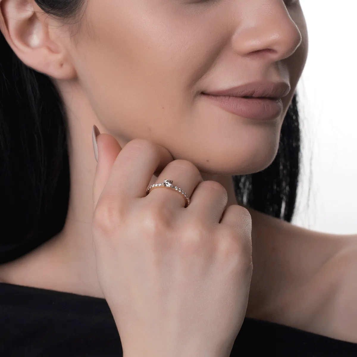 Pierścionek zaręczynowy z różowego złota 18K z brązowym diamentem 0.31ct i diamenty 0.49ct