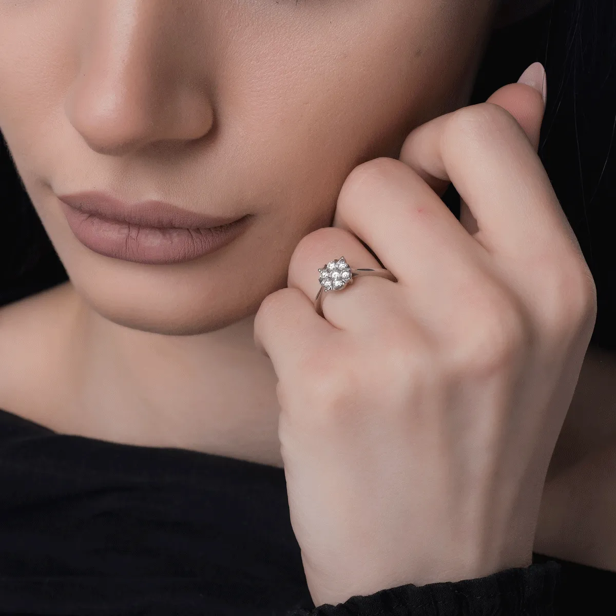 Inel de logodna din aur alb de 18K cu diamante de 0.34ct
