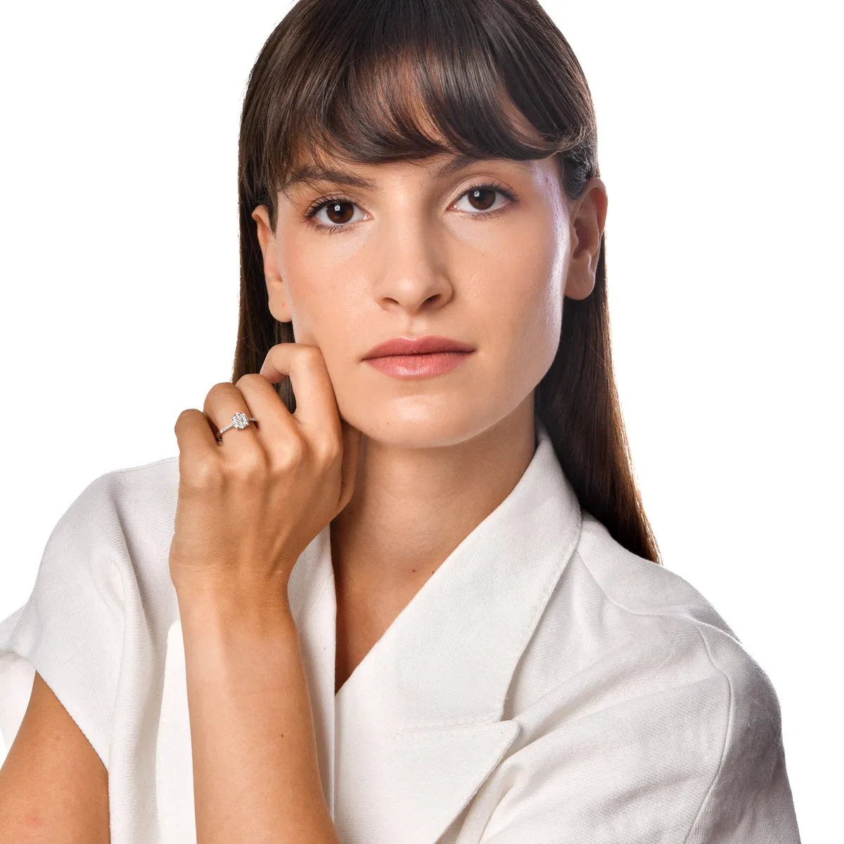 Eljegyzési gyűrű 18K-os fehér aranyból 17 darab 0,5ct gyémánttal