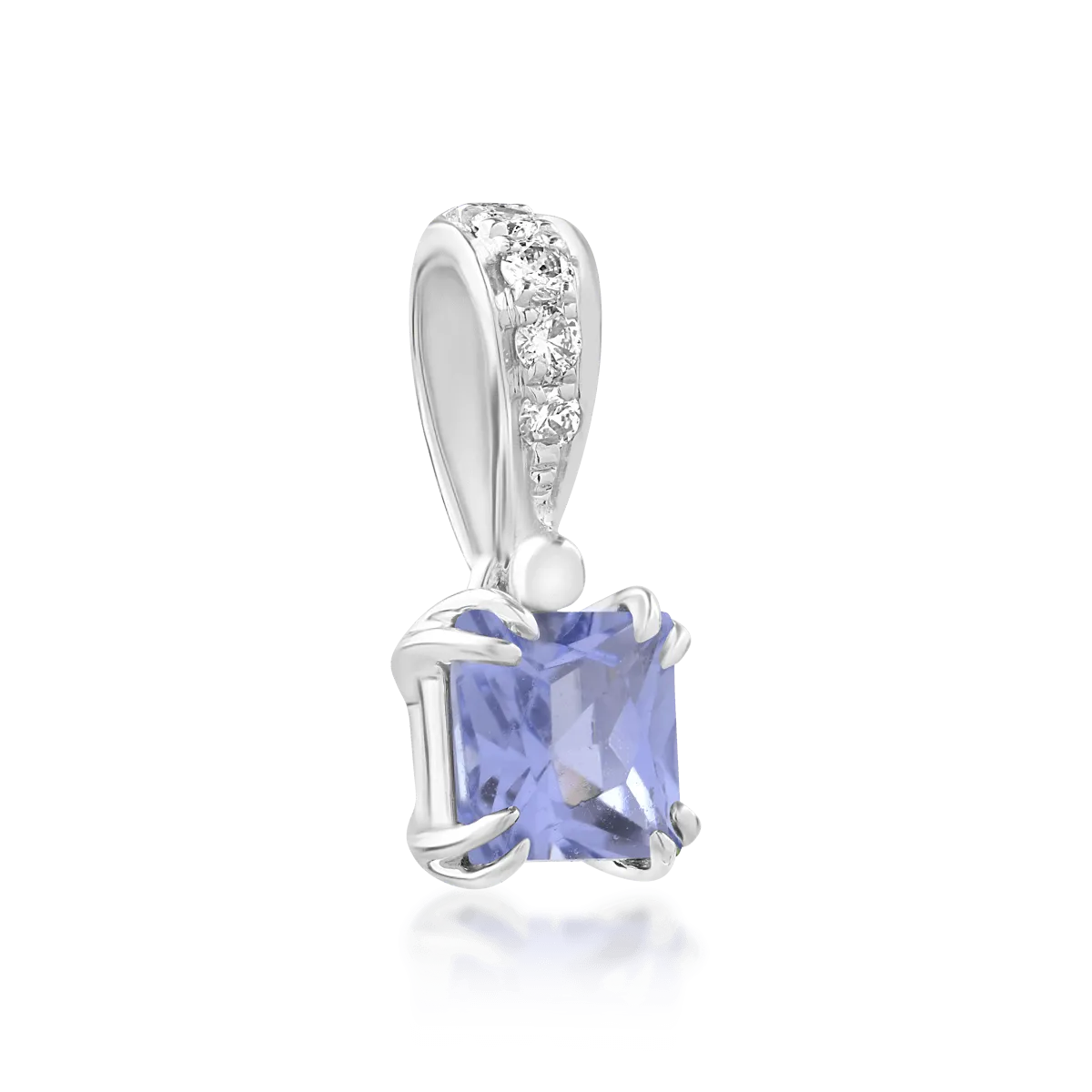 18K white gold pendant with tanzanite of 0.39ct and diamonds of 0.04ct