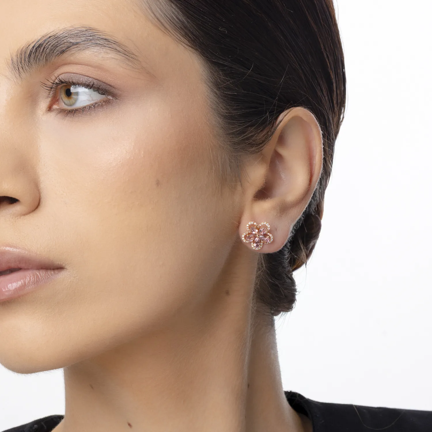 18K rose gold flower earrings with pink tourmalines of 2.1ct and diamonds of 0.29ct