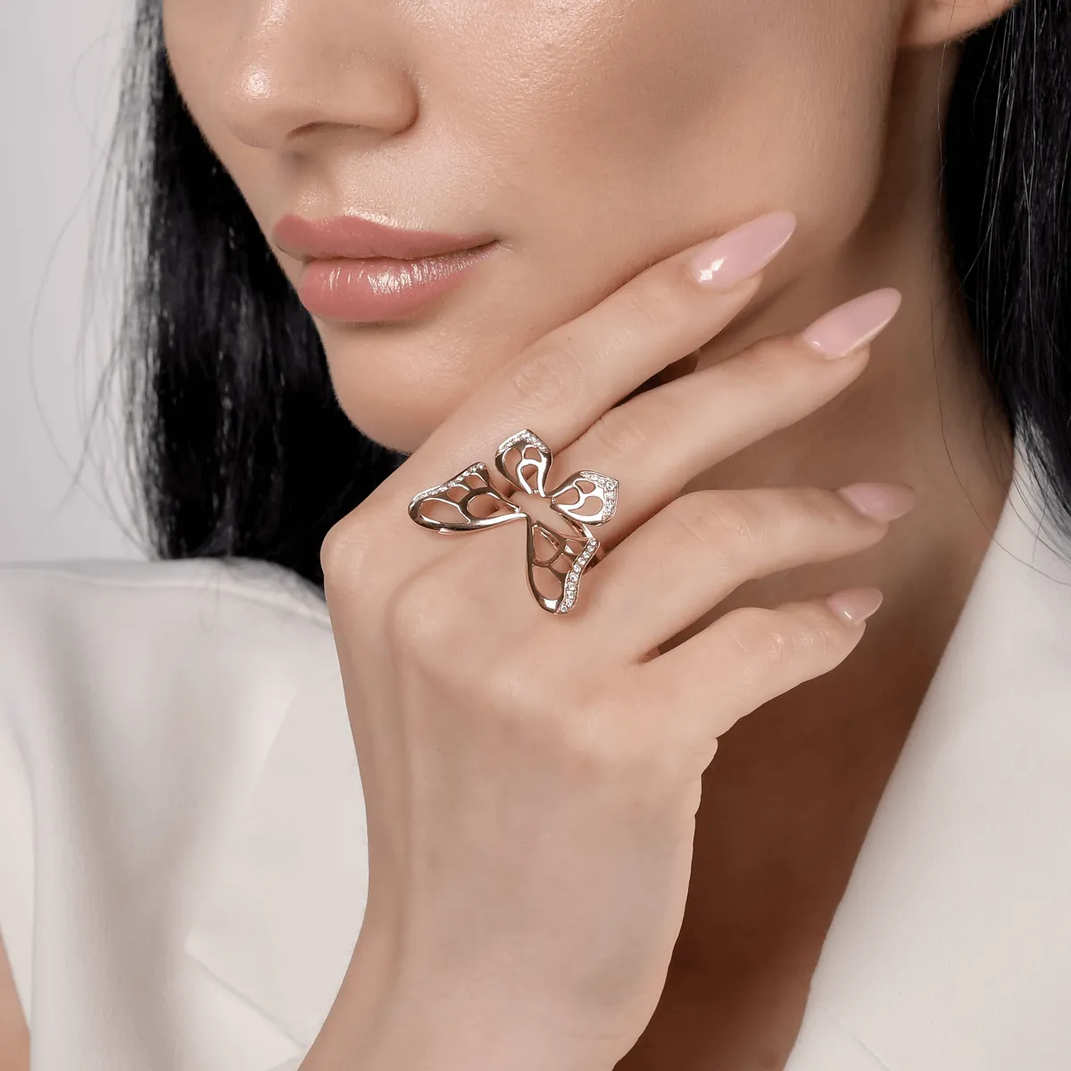 Inel din aur roz de 18K cu quartz trandafiriu de 11.4ct si diamante de 0.37ct