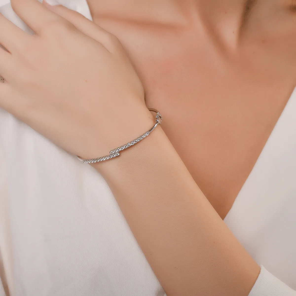 14K white gold bracelet with 1ct diamonds