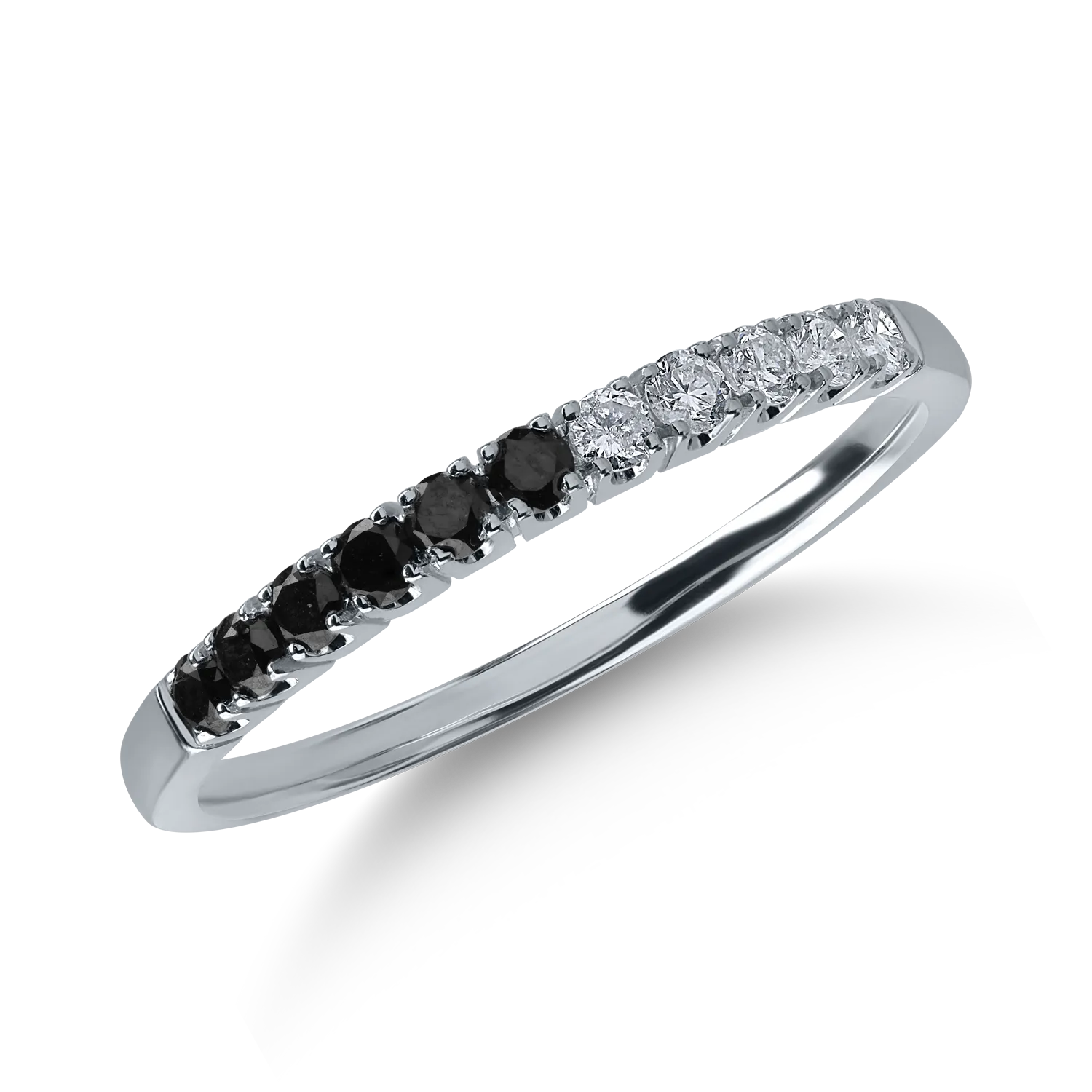 14K white gold ring with 0.18ct black diamonds and 0.13ct clear diamonds