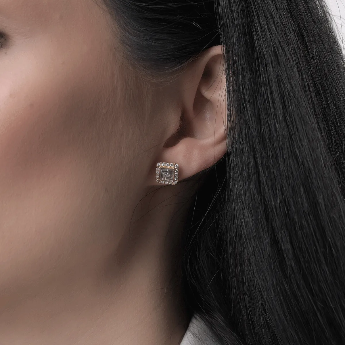 18K yellow gold earrings with diamonds of 0.77ct