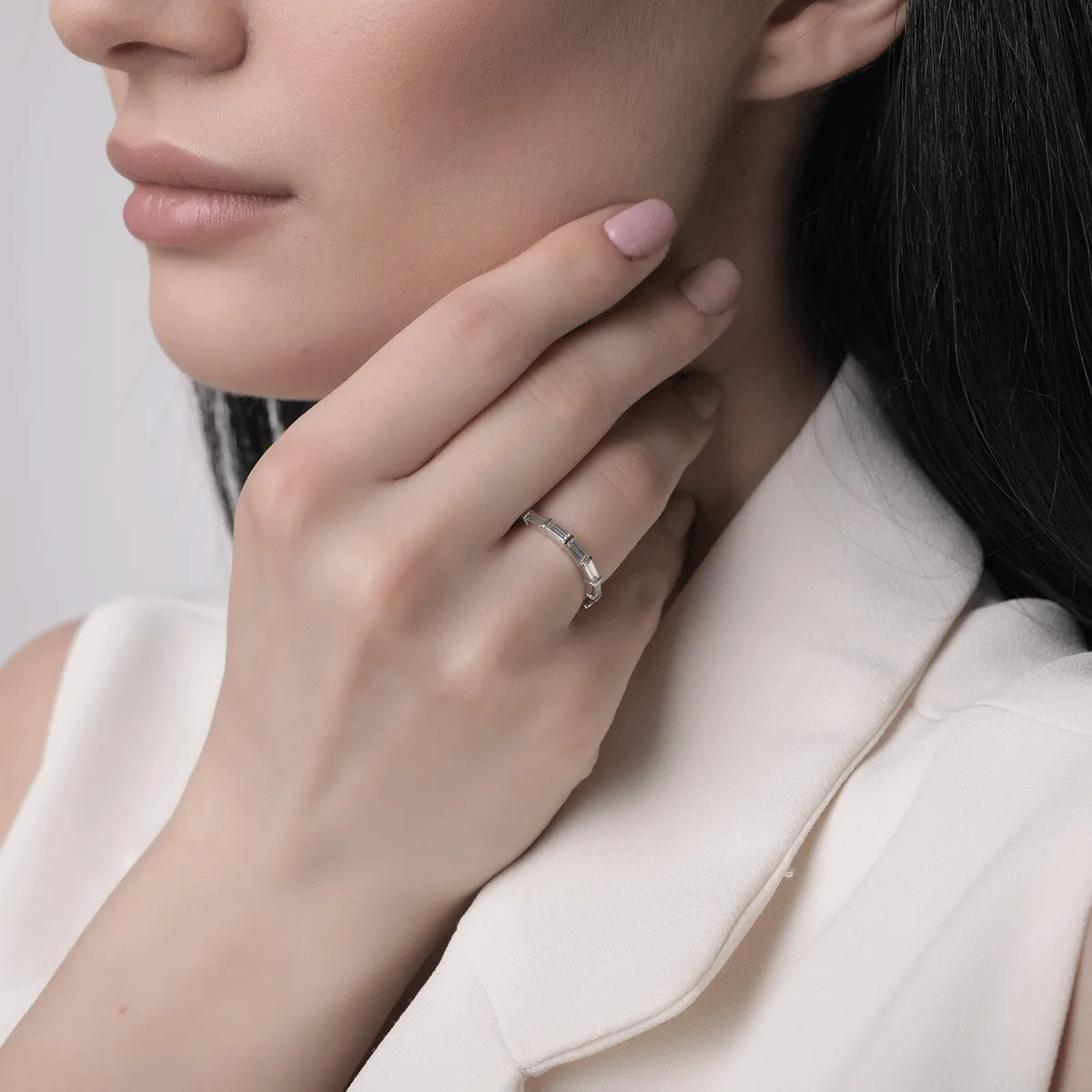 Inel din aur alb de 18K cu diamante de 0.56ct