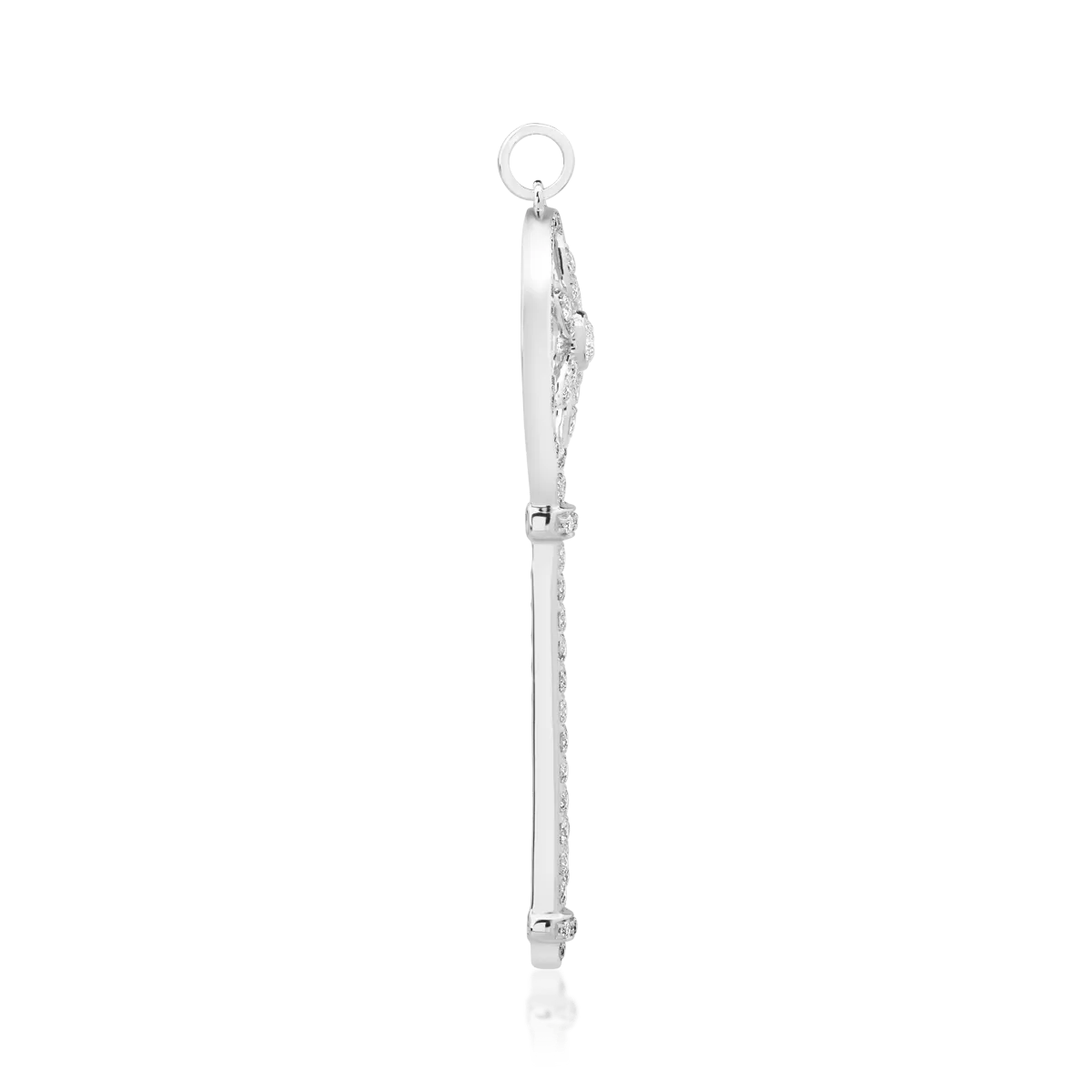 18K white gold key pendant with 0.11ct diamond and 0.78ct diamonds