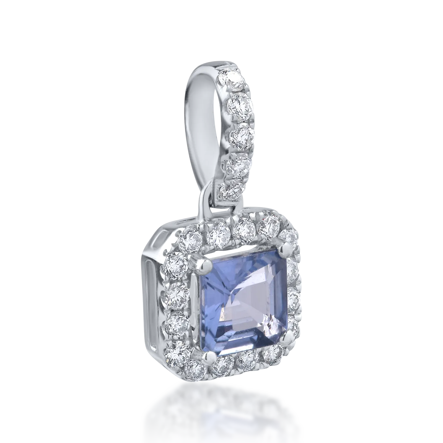18K fehérarany medál 0.77ct zafírral és 0.24ct gyémántokkal