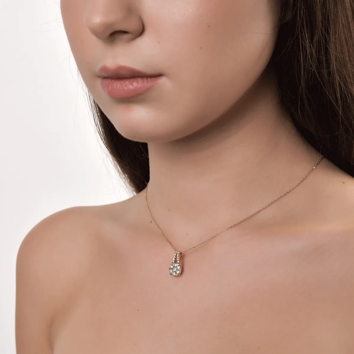 18K white-rose gold pendant with 0.75ct diamonds