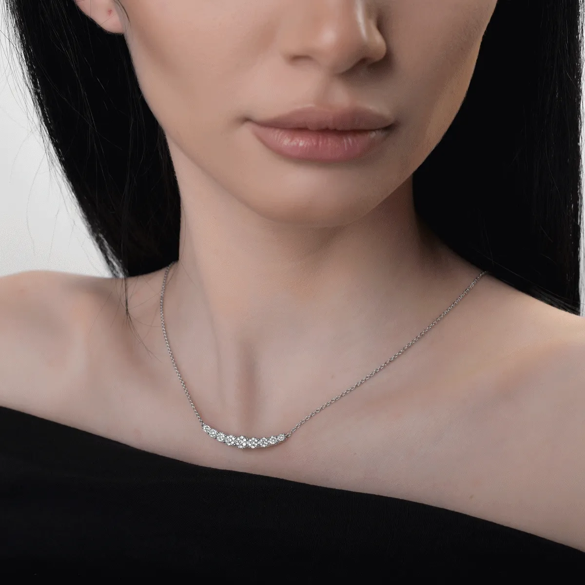 Lant cu pandantiv din aur alb cu diamante de 0.5ct