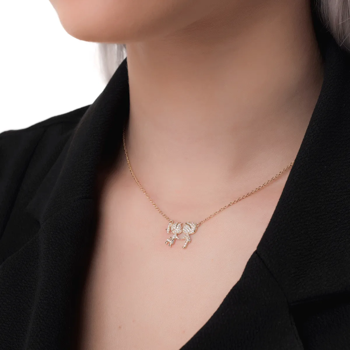 Lánc egy 18 k sárga arany pandy gyémántokkal 0,27ct