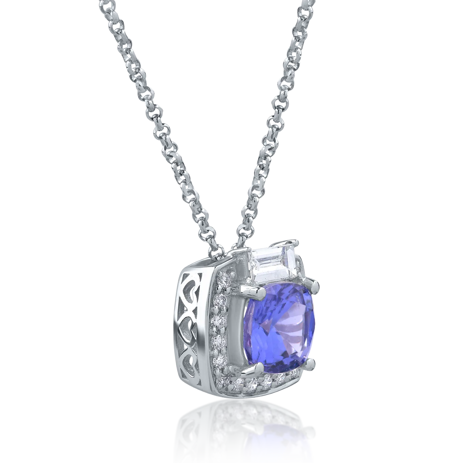 18K white gold pendant necklace with 0.936ct tanzanite and 0.178ct diamonds