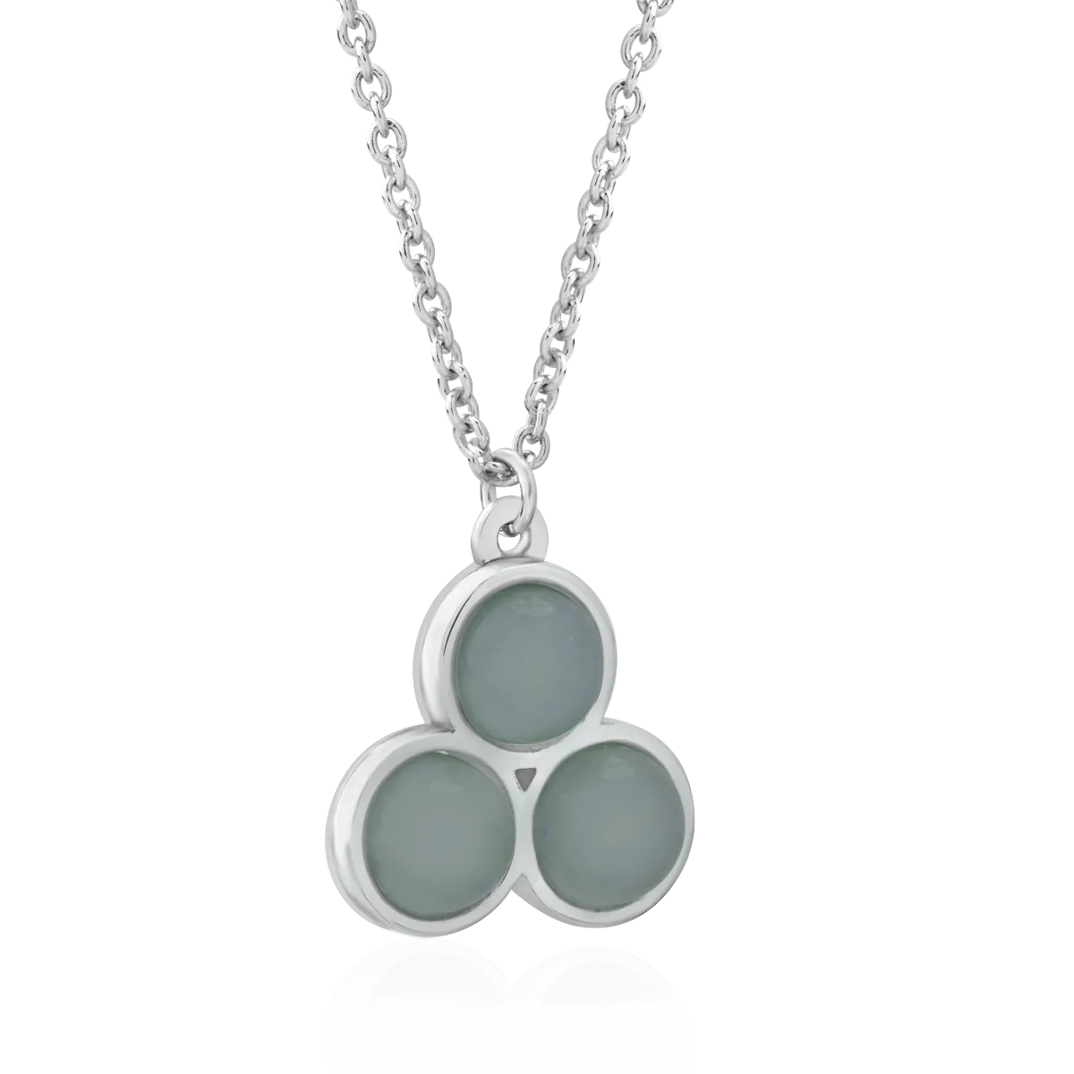 14K white gold pendant necklace