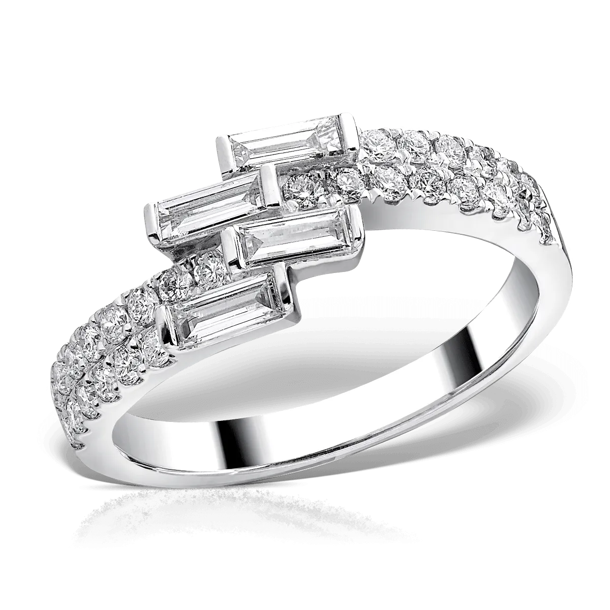 18k fehér arany gyűrű 0.68ct gyémántokkal