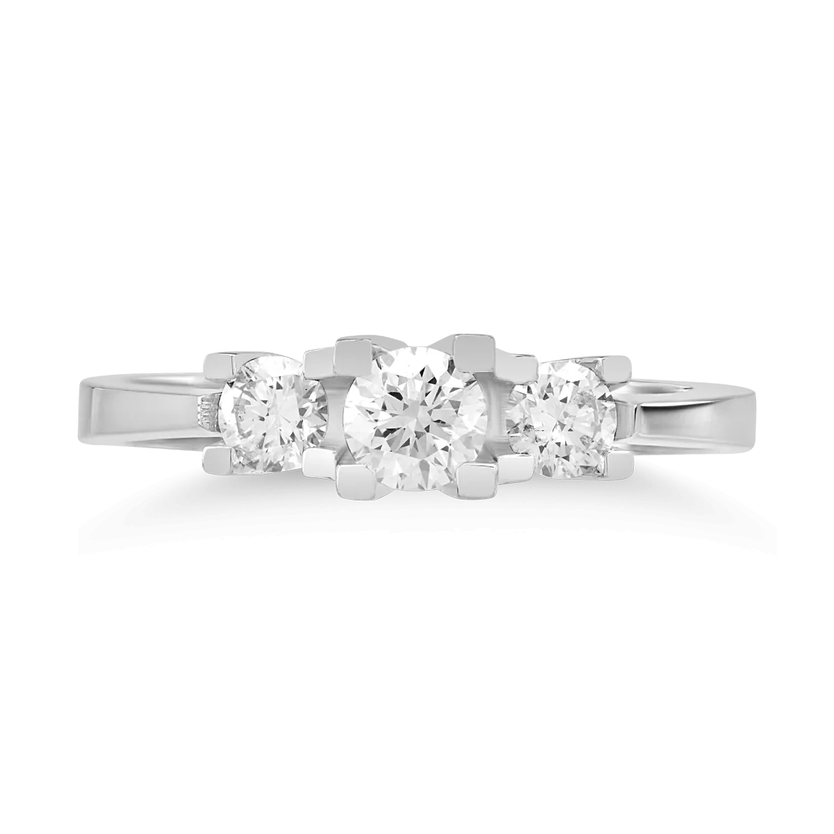 18K white gold ring with diamonds of 0.61ct