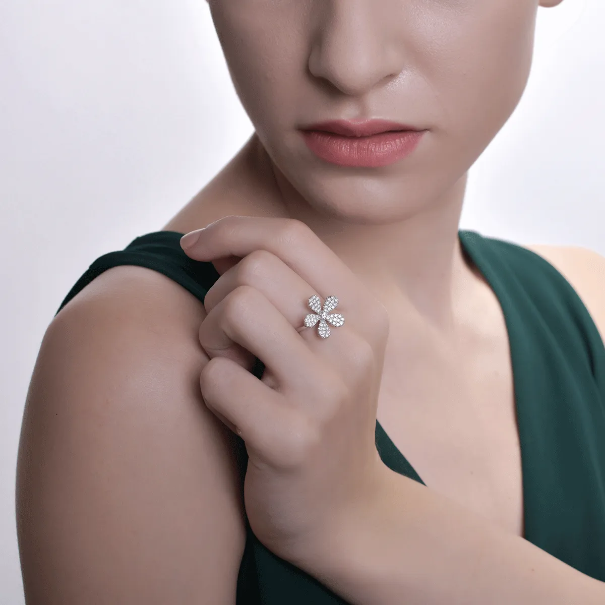 White gold rings with 0.5ct diamonds