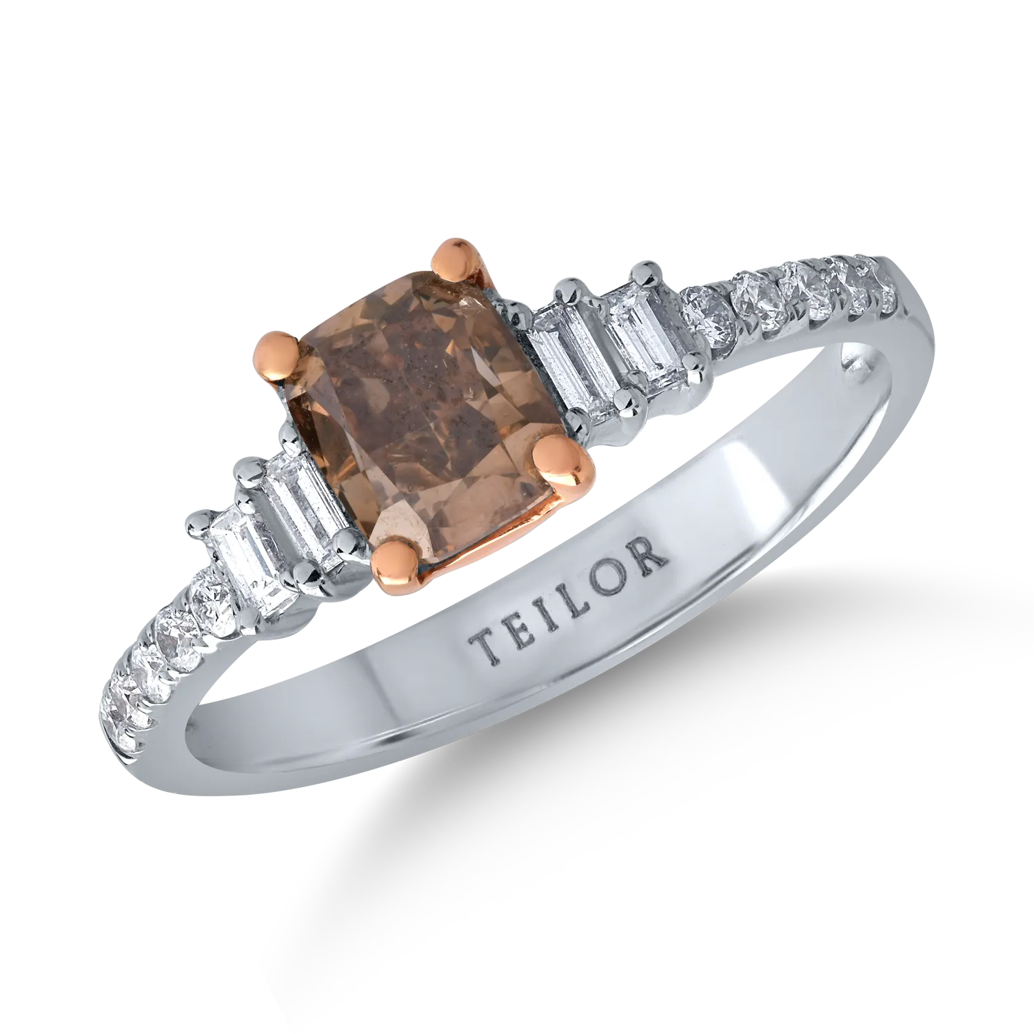 18K white gold ring with 1.01ct brown diamond and 0.28ct clear diamonds