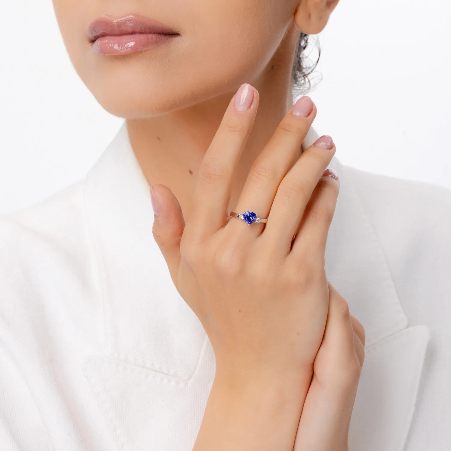 Пръстен от 18K бяло злато с 1.17ct танзанит и 0.11ct диаманти