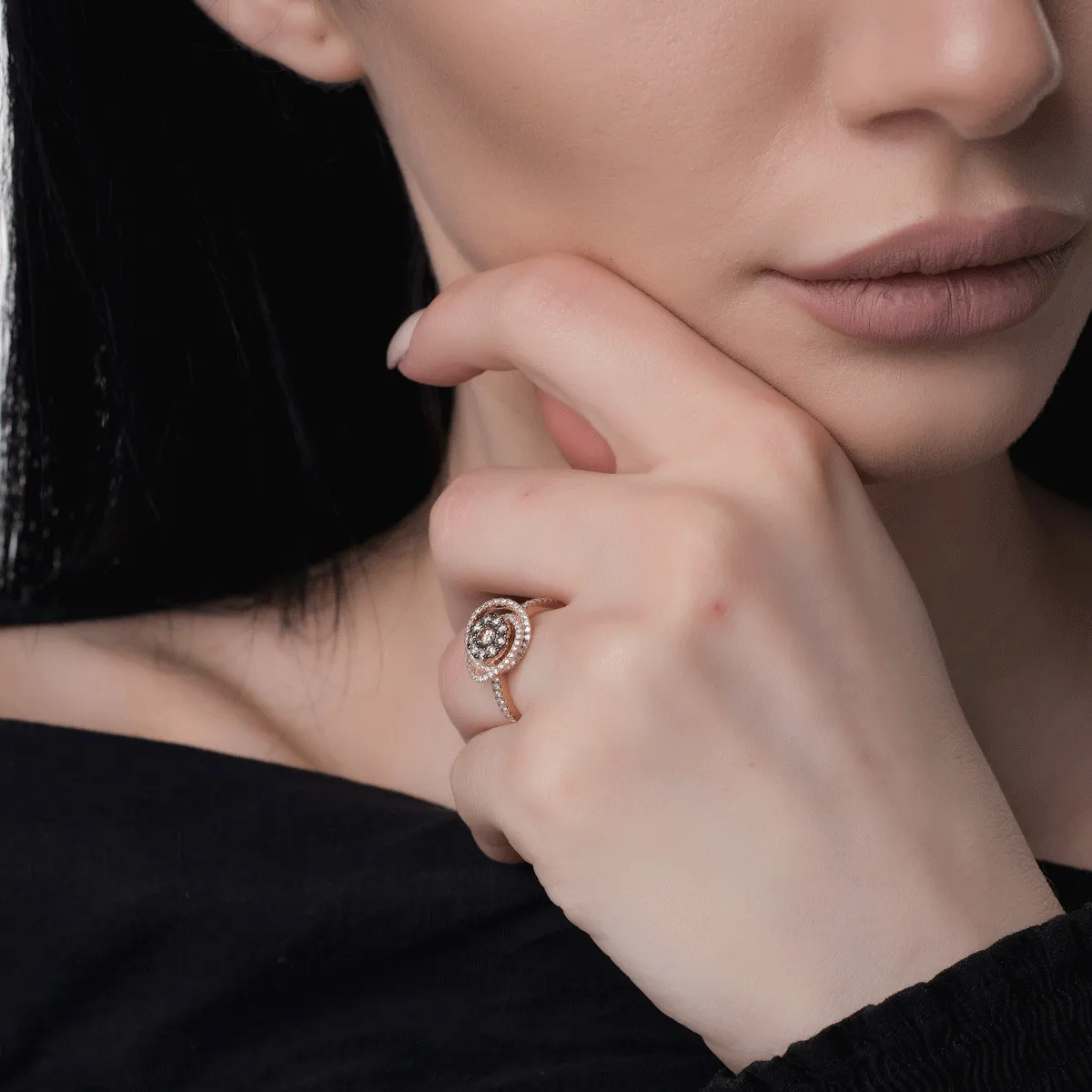 14K rose gold ring with 0.3ct brown diamonds and 0.28ct white diamonds