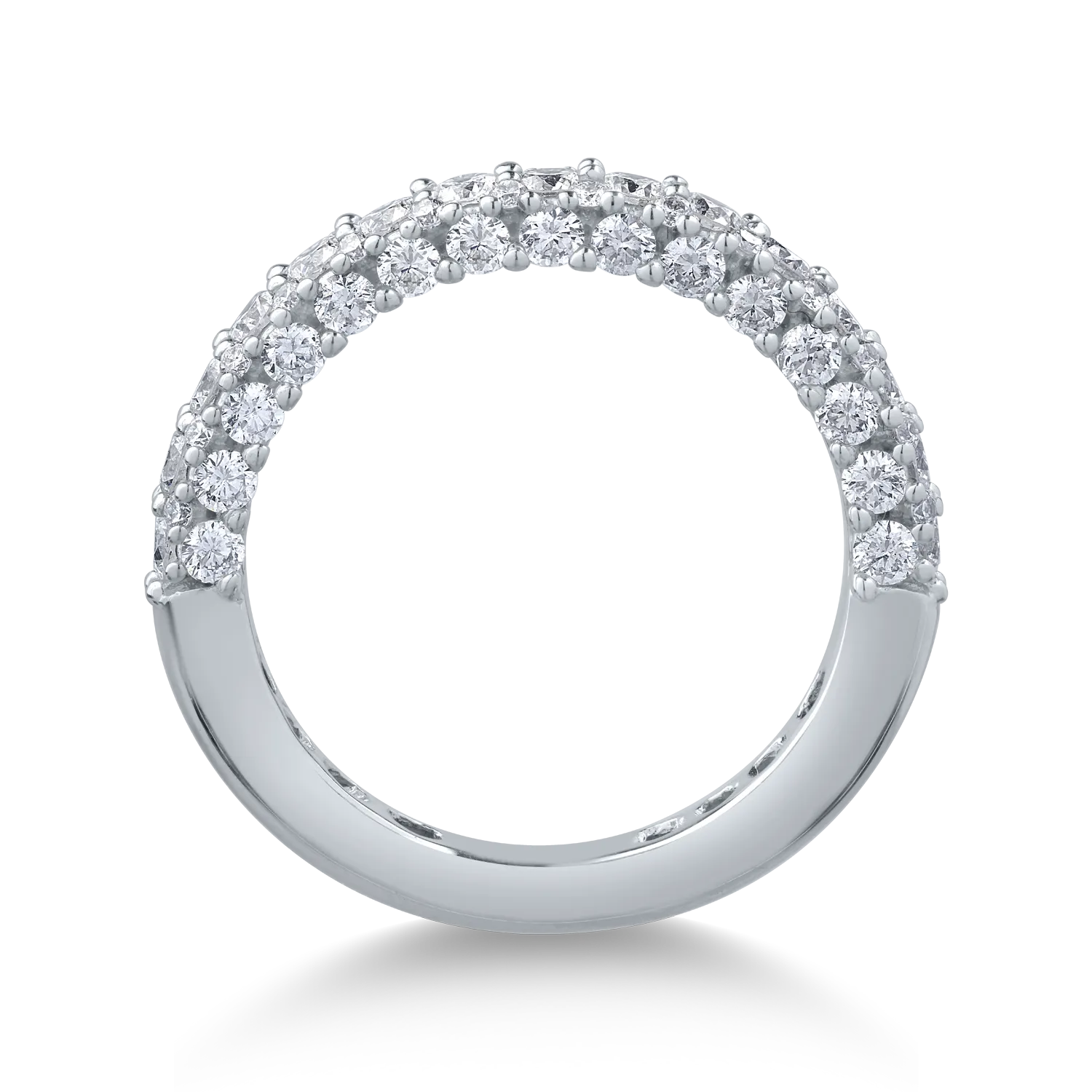 18K white gold ring with 1.57ct diamonds