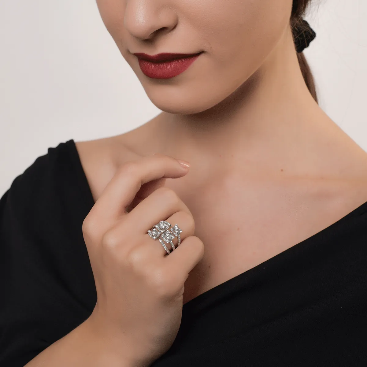 Inel din aur alb cu diamante de 1.92ct