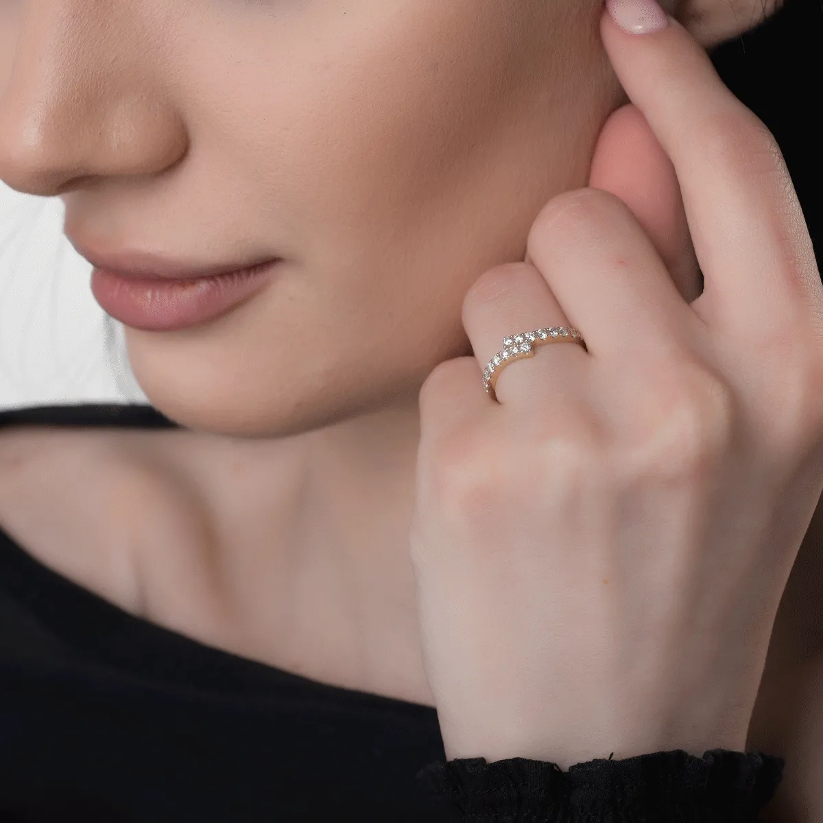 14 k sárga arany gyûrû gyémántokkal 0.34ct