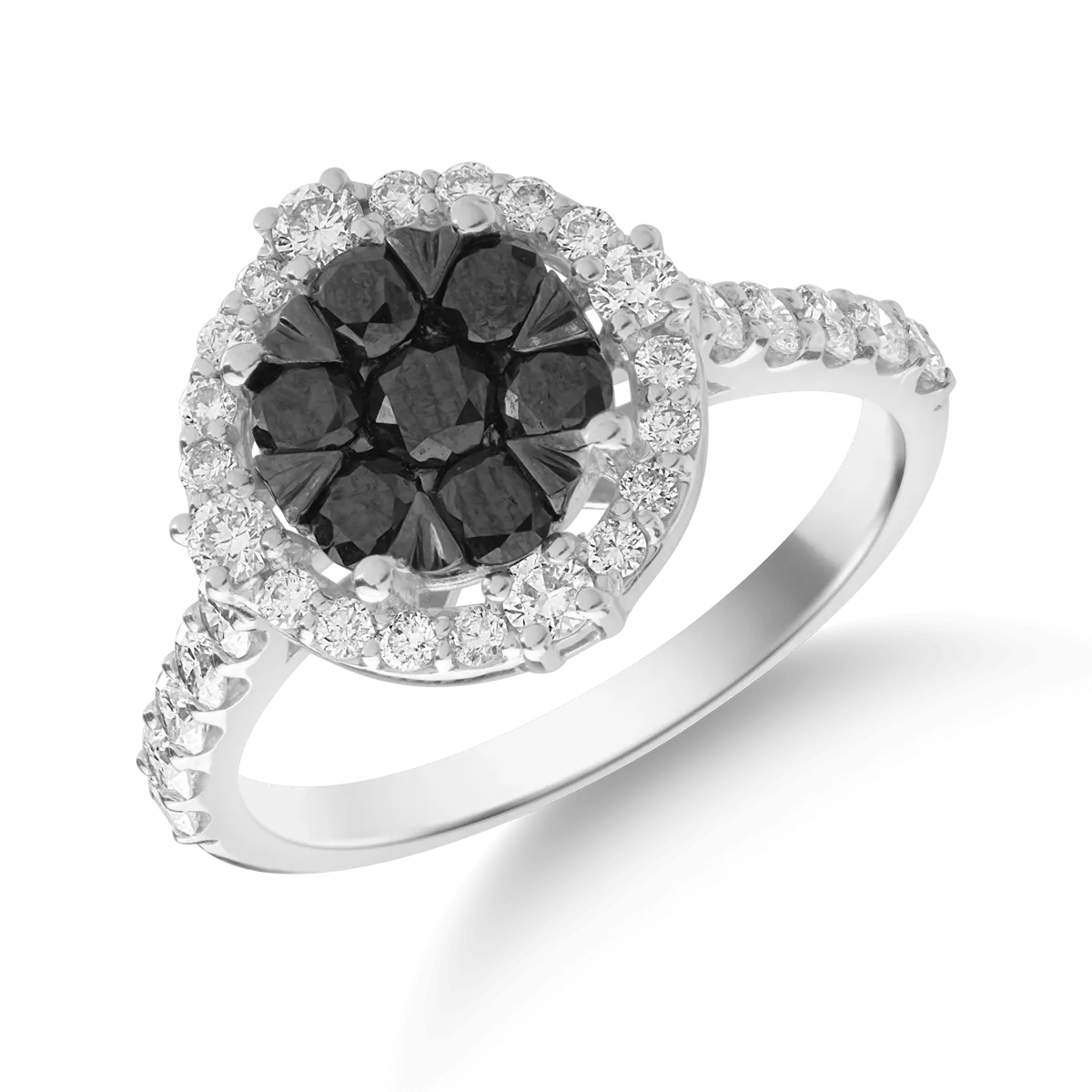 18K white gold ring with 0.522ct black diamonds and 0.572ct clear diamonds