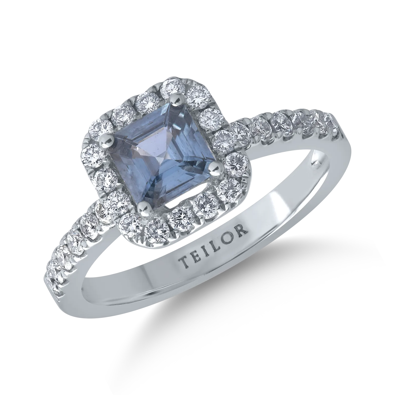 Inel din aur alb de 18K cu safir de 0.7ct si diamante de 0.41ct