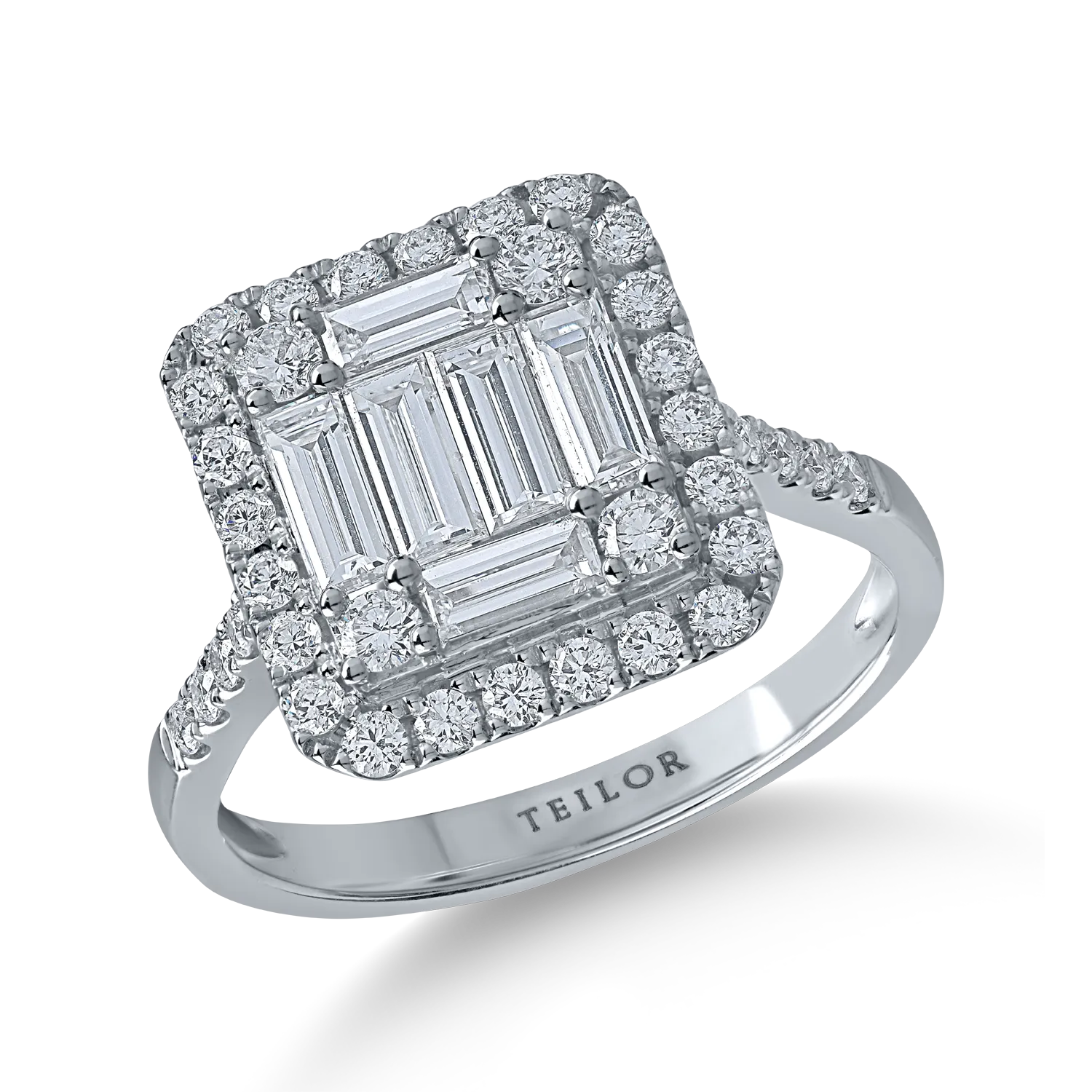 White gold ring with 1.1ct diamonds