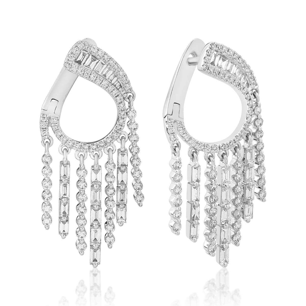 18K white gold earrings with 1.84ct diamonds