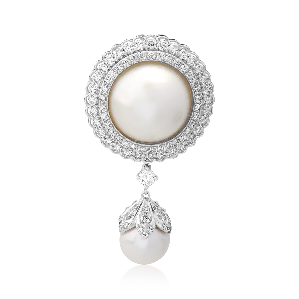 18K white gold brooch with 17.44ct fresh water pearls