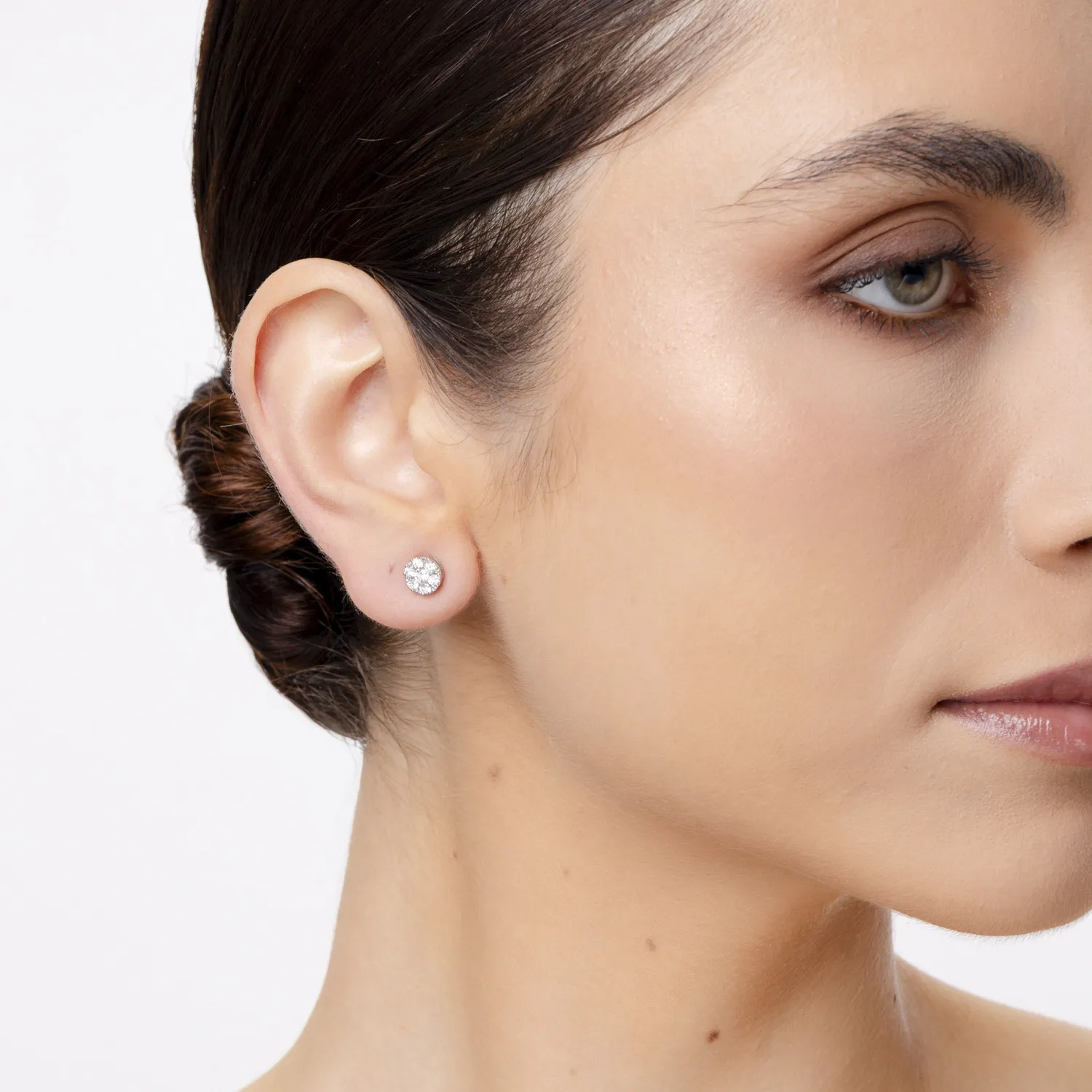 18k fehér arany fülbevaló gyémántokkal 0,65ct