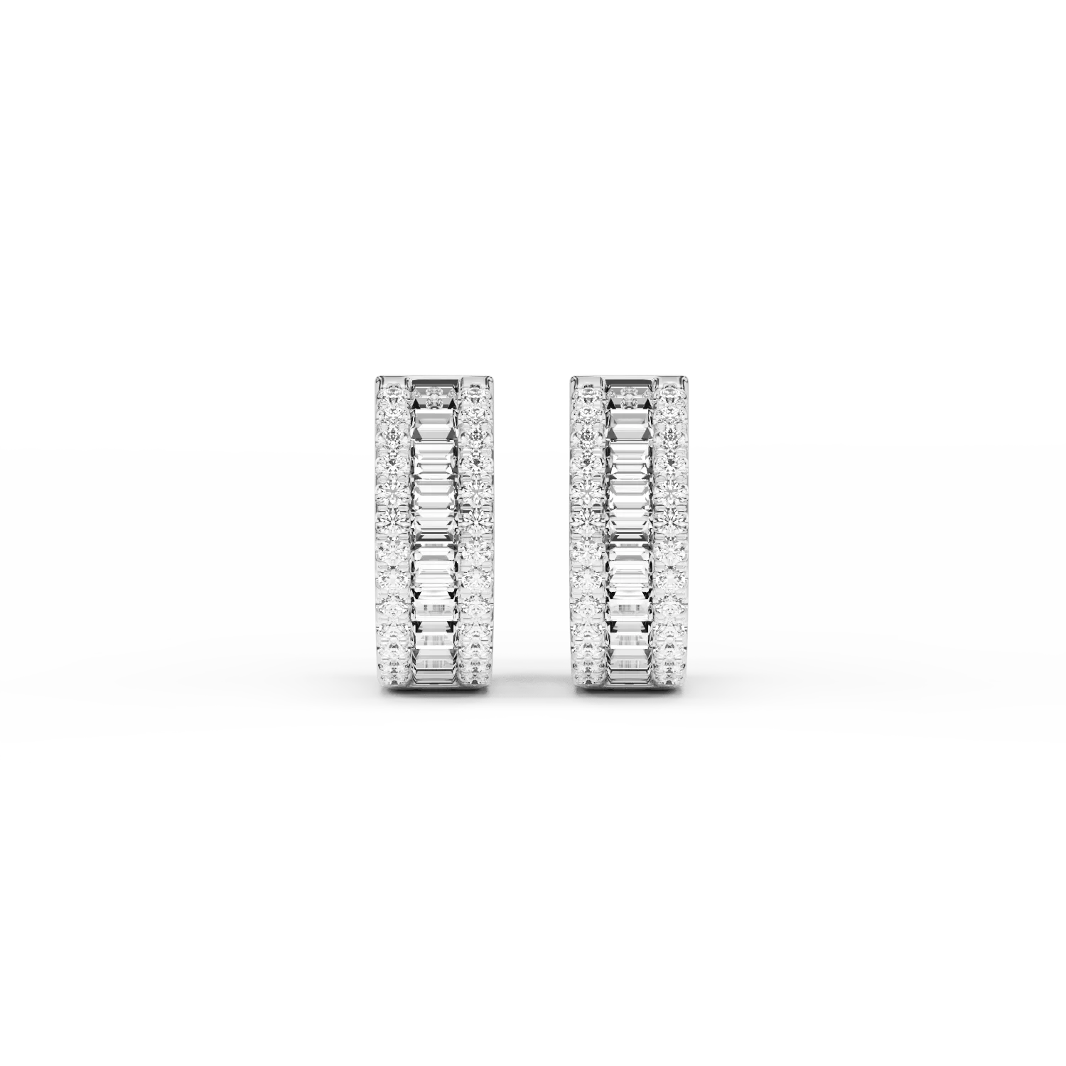 Cercei din aur alb cu diamante baguette si rotunde de 0.61ct