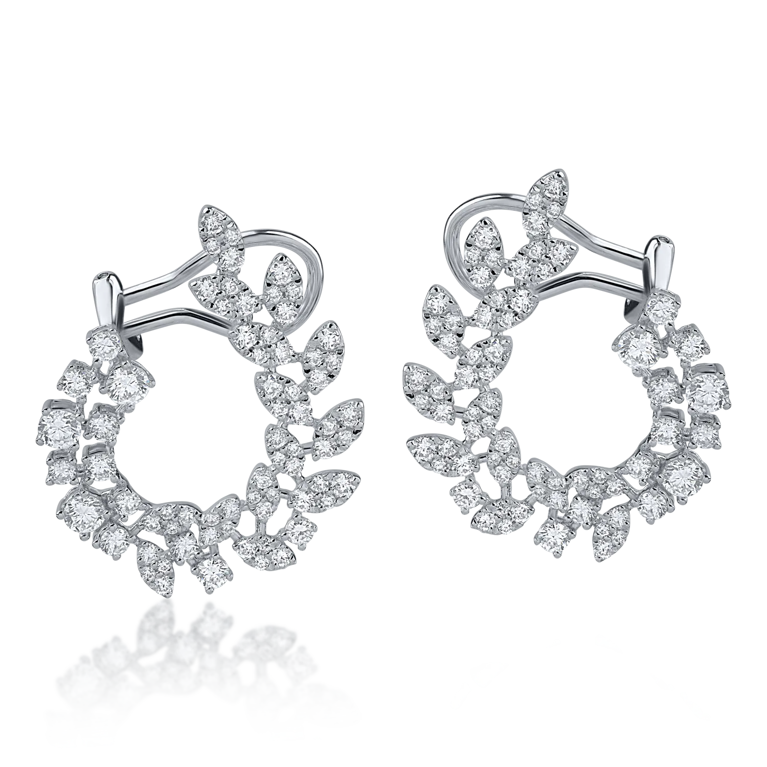 18K white gold earrings with 2.88ct diamonds