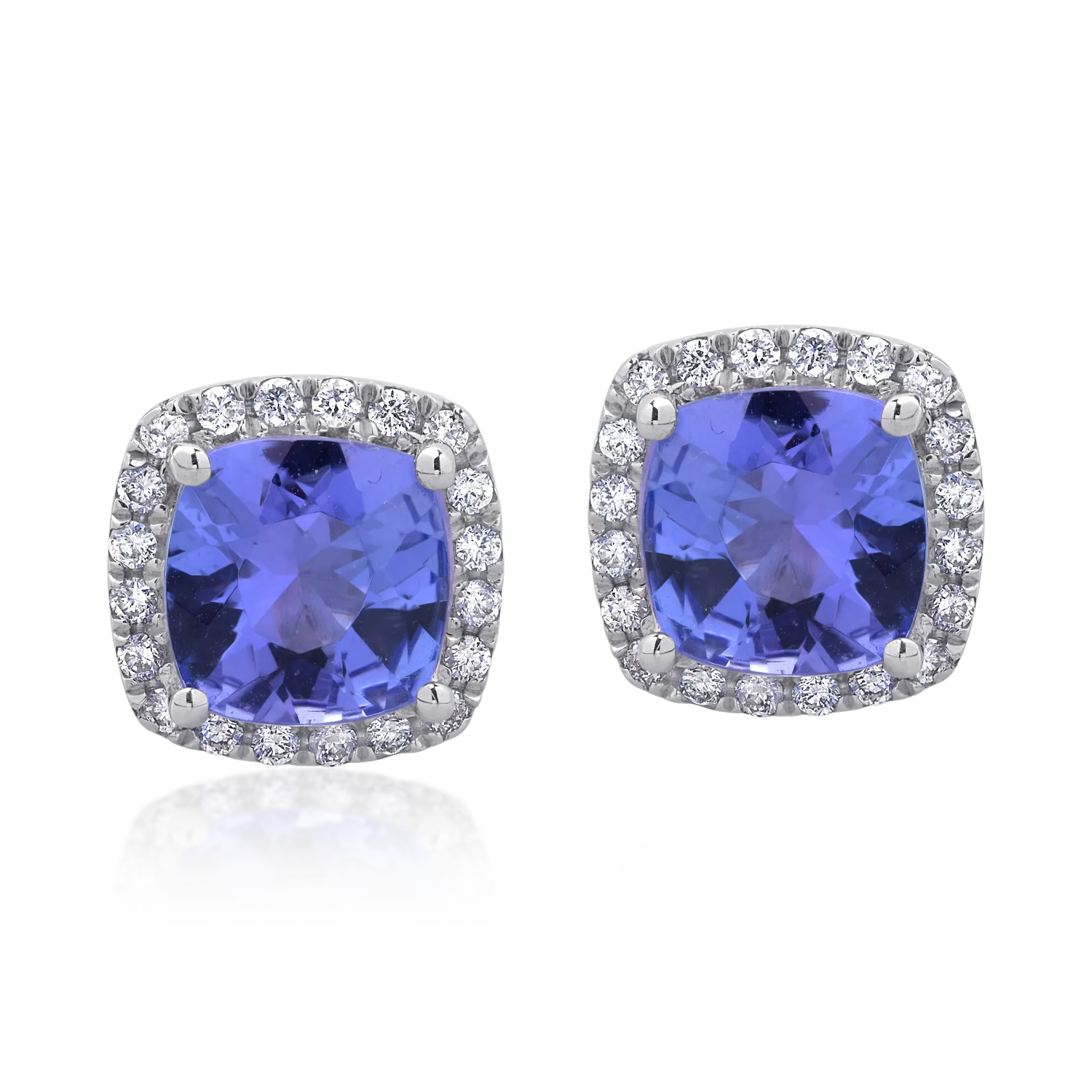18K white gold earrings with 2.84ct tanzanites and 0.26ct diamonds