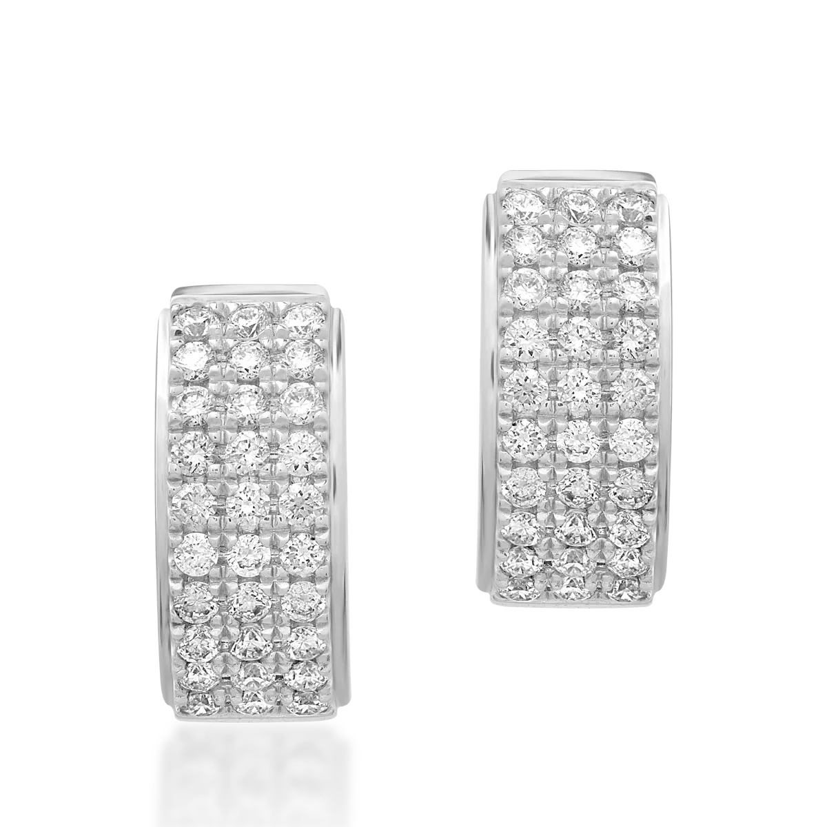 Kolczyki z 18-karatowego białego złota z diamentami o masie 0,46 ct