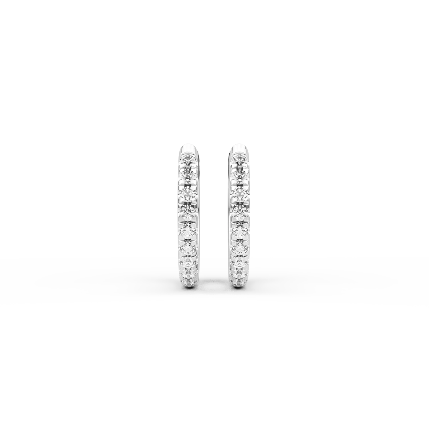 Cercei din aur alb de 18K cu diamante de 0.11ct