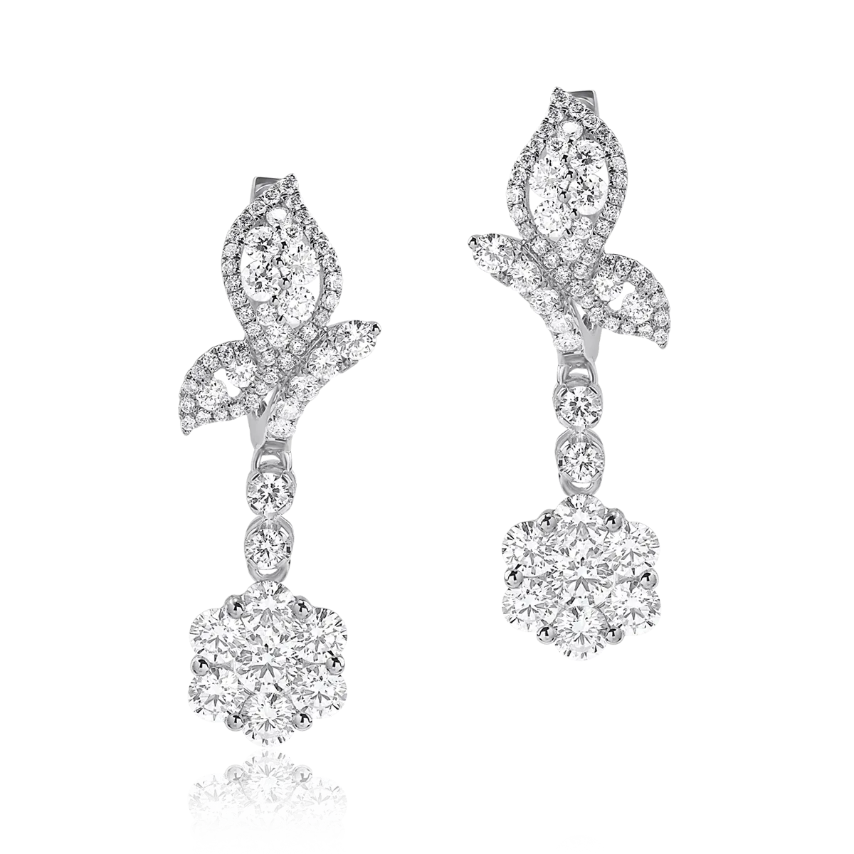 18K white gold earrings with 2.03ct diamonds