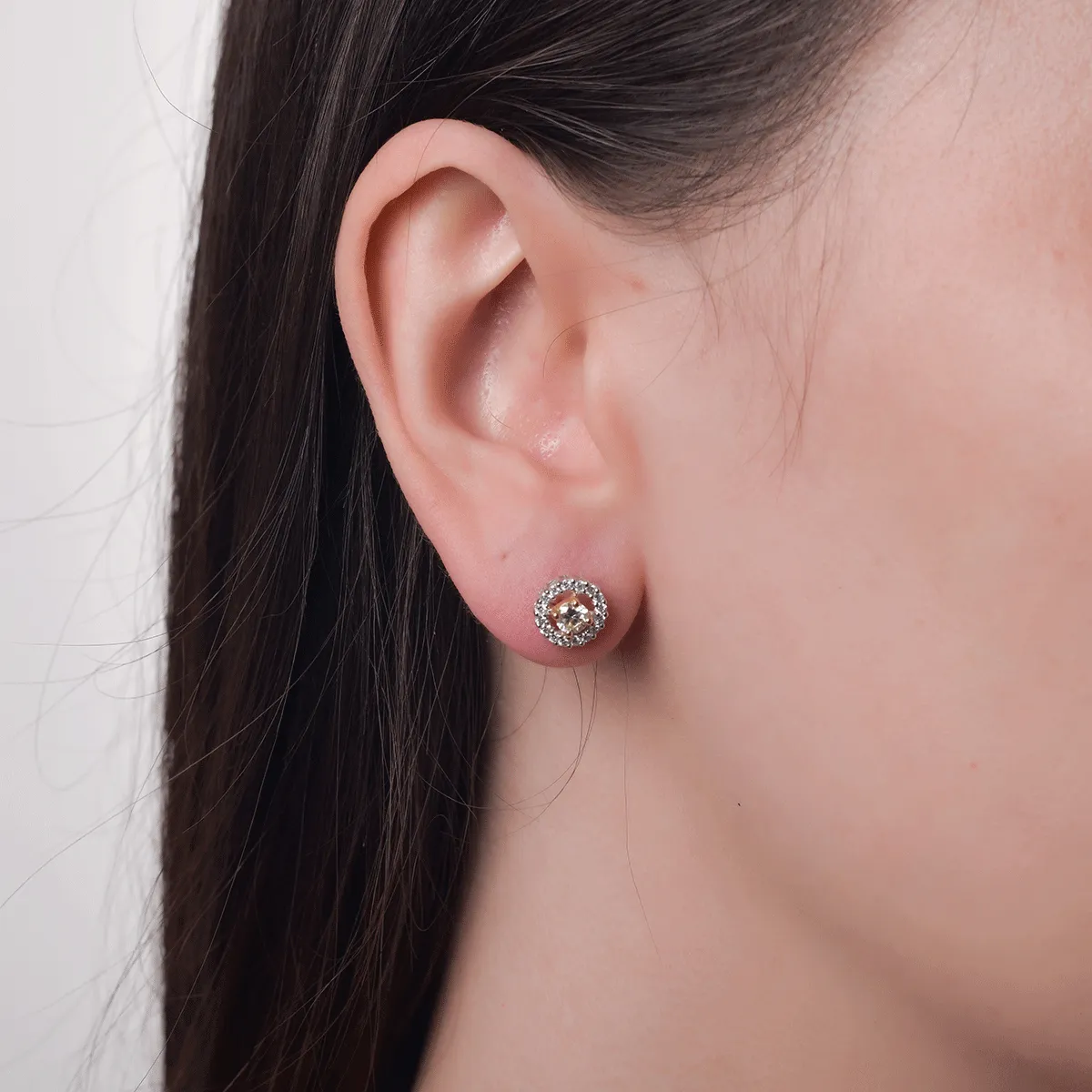 Cercei din aur alb cu diamante galbene de 0.41ct si diamante transparente de 0.33ct