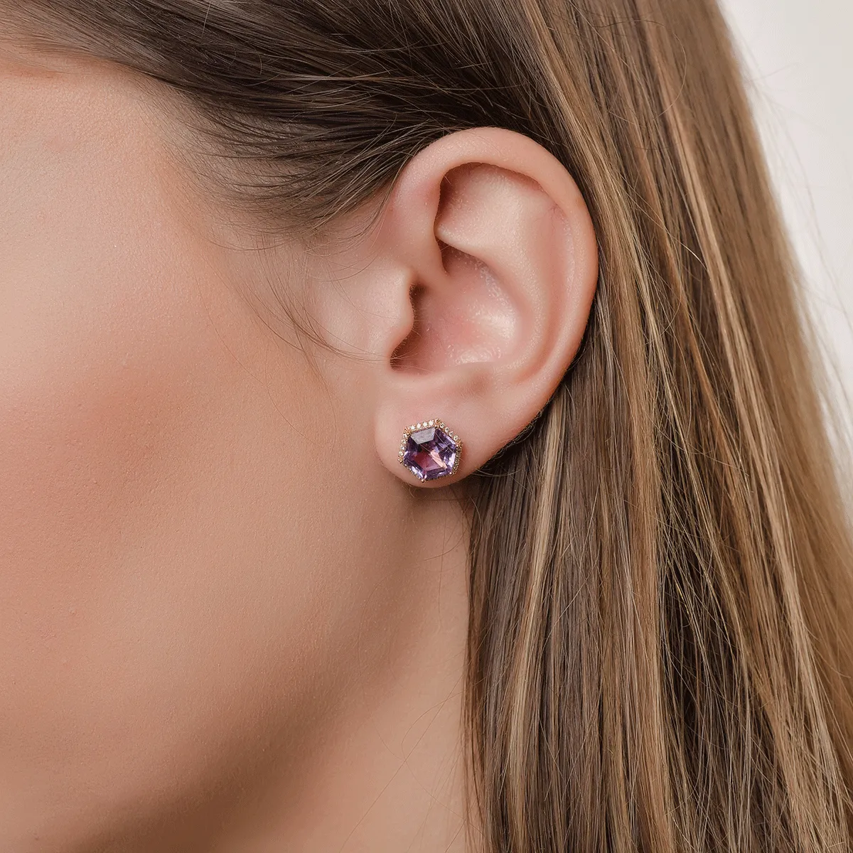 18K rose gold earrings with 4.27ct amethyst and 0.13ct diamonds