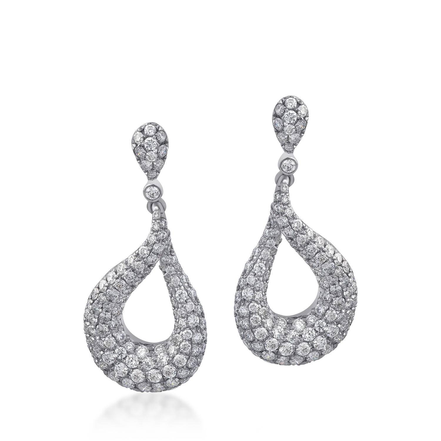 18K white gold earrings with 2.01ct diamonds