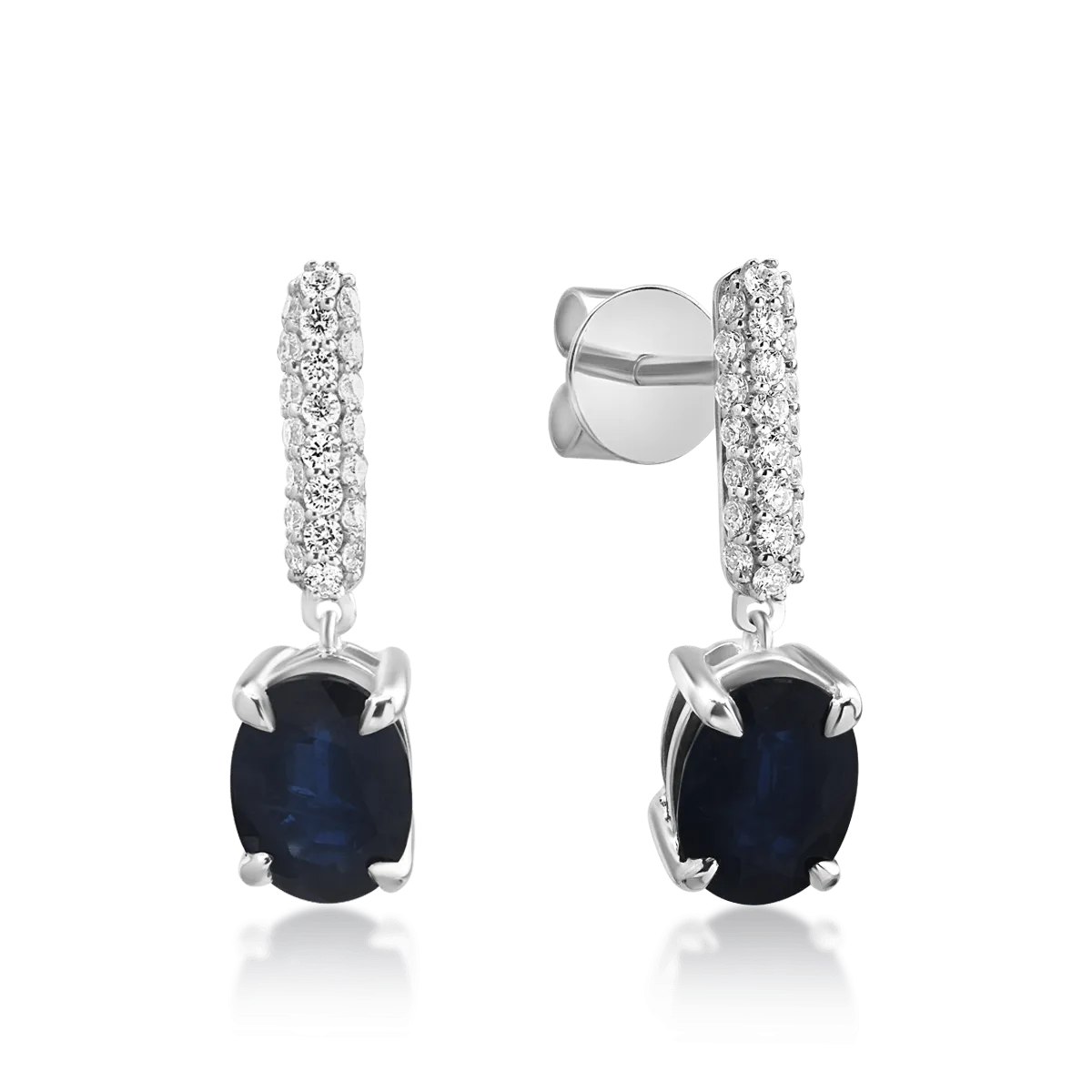 18K white gold earrings with 2.019ct sapphires and 0.221ct diamonds